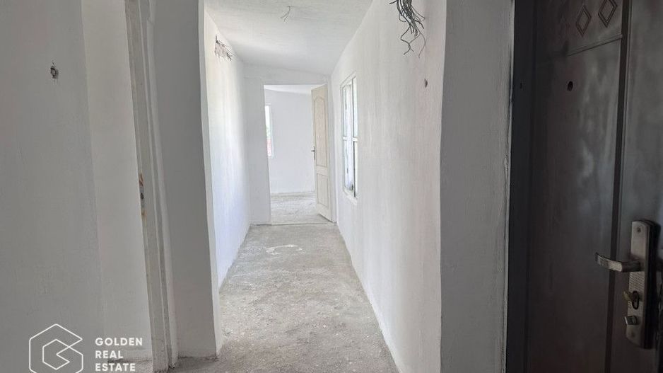 Apartament 2 camere, spatios, decomandat, etajul 1, calea Timisorii - Poză 7