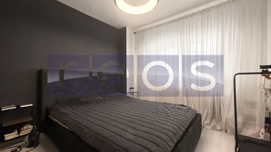 VÂNZARE 3 CAMERE | ZONA TITAN | LOC DE PARCARE - Poză 4