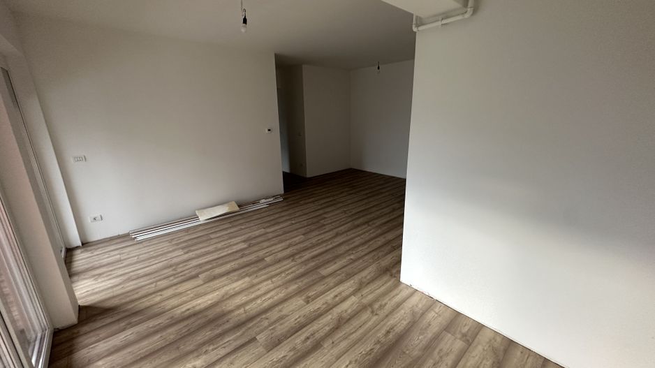 Apartament 3 camere - Poză 3