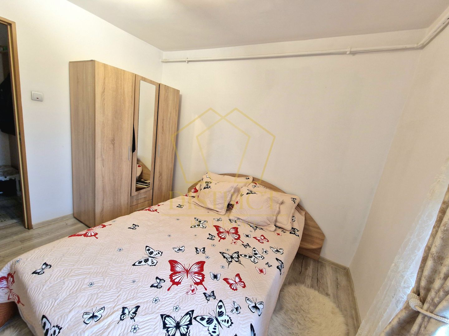 Apartament deosebit cu 3 camere | Calea Sagului - Poză 4