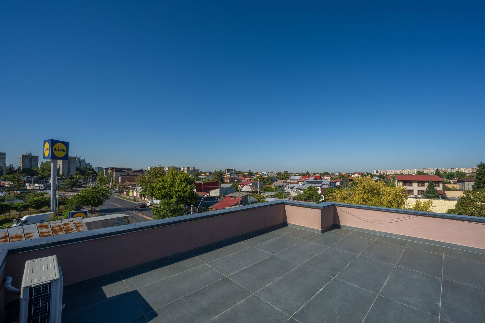 SI CASA SI AFACERE totul sub același acoperiș in Sector 5/Sălaj - LIDL - Poză 65