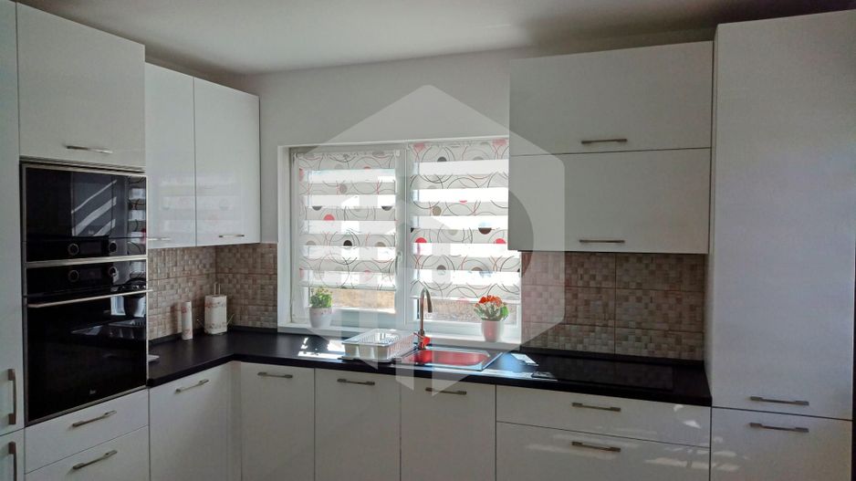 Casa de inchiriat | 4 Camere |  Bavaria | Mobilata / Utilata  | Terasa - Poză 7