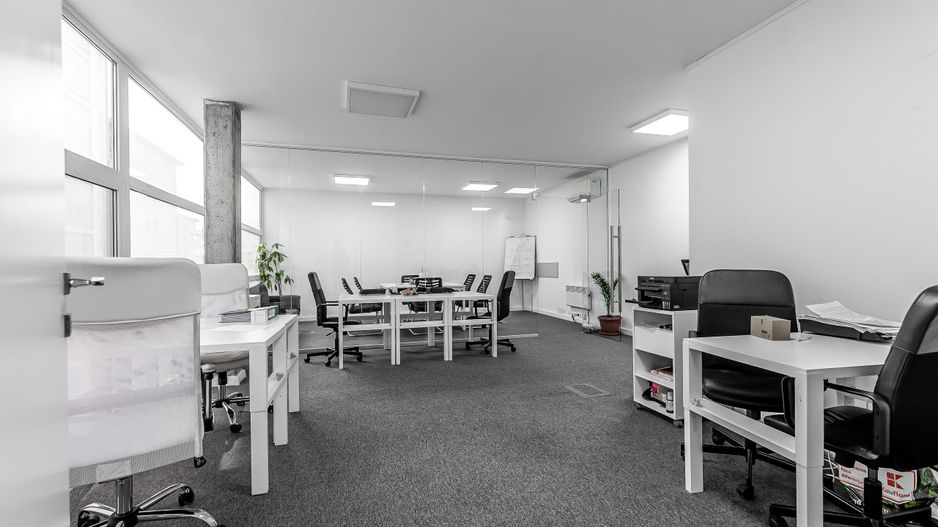 INCHIRIAT Spațiu de birouri ultracentral pe strada Iustin Marsieu - Poză 7