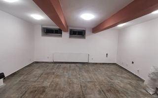 De vanzare -spatiu birouri 2 camere - Centru - Poză 18