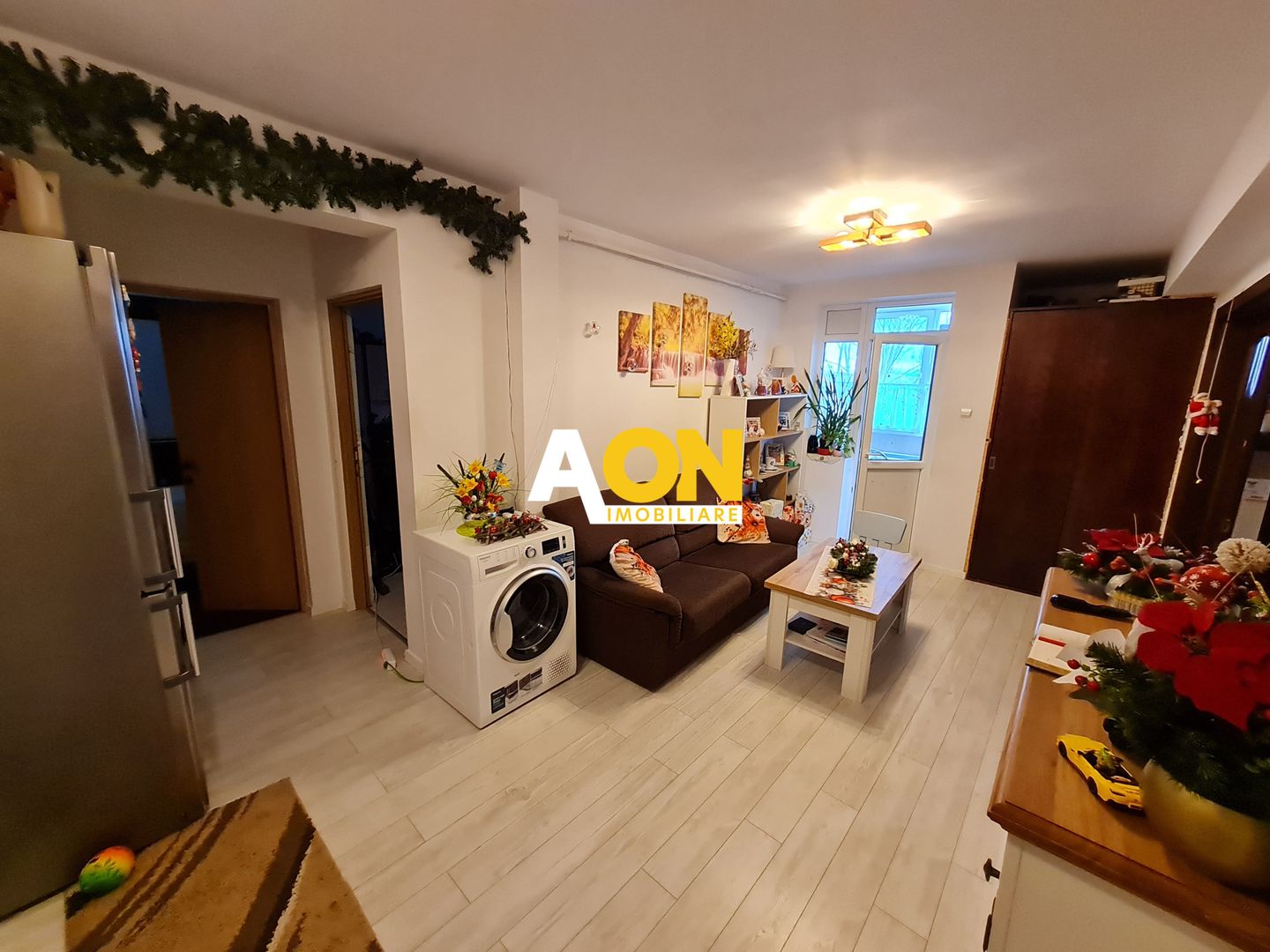 Apartament 2 Camere,53 mp,Decomandat, zona Tolstoi - Poză 2