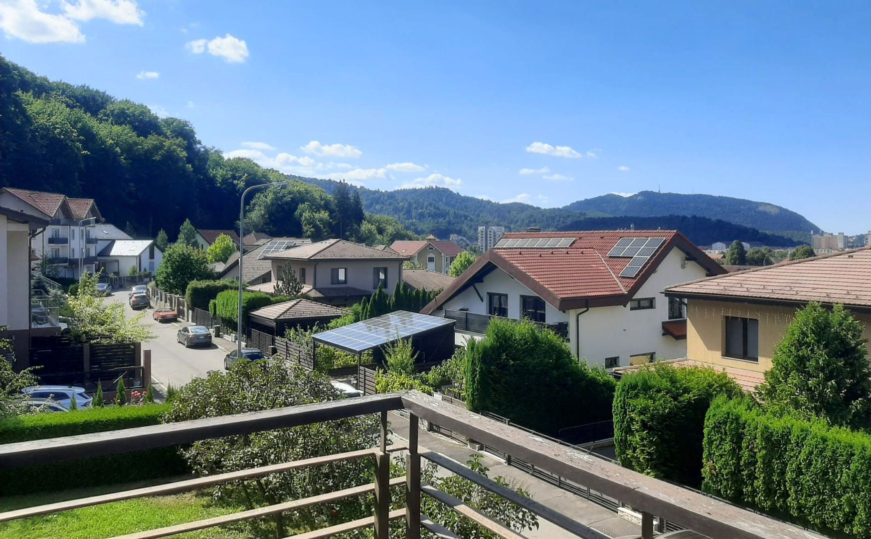 Vilă de lux cu vedere spectaculoasă spre Tâmpa  Green Valley zona Noua - Poză 26