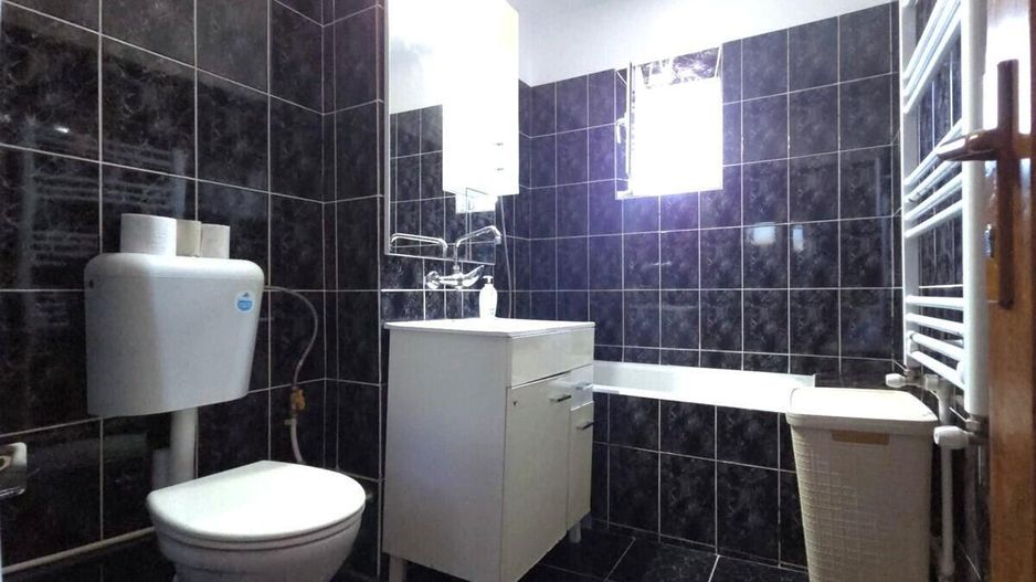 Far - Parc, 2 camere decomandate, 2 balcoane, 56 mp, centrala gaz! - Poză 15