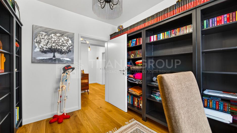 PENTHOUSE SUPERB 4 camere, 100 mp utili, parcare + boxa MAURER Coresi - Poză 15