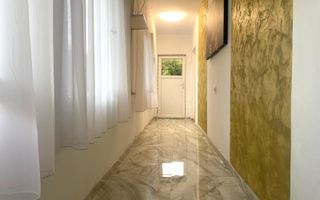 Casă de vânzare în Răzvad, la o distanta mica fata de oras! - Poză 6