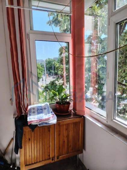 Apartament 3 camere, semidecomandat, Podu Roș – 5 minute de Palas. Liber imediat. - Poză 7