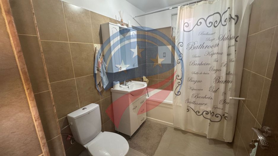 Casă spațioasă în Balș, zonă excelentă – aproape de centru și spital - Poză 13