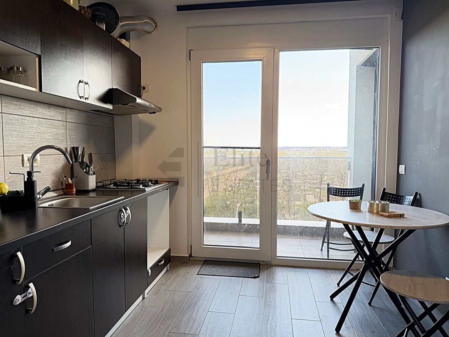 Apartament nou cu 2 camere de vanzare in zona Universitatii - Poză 15