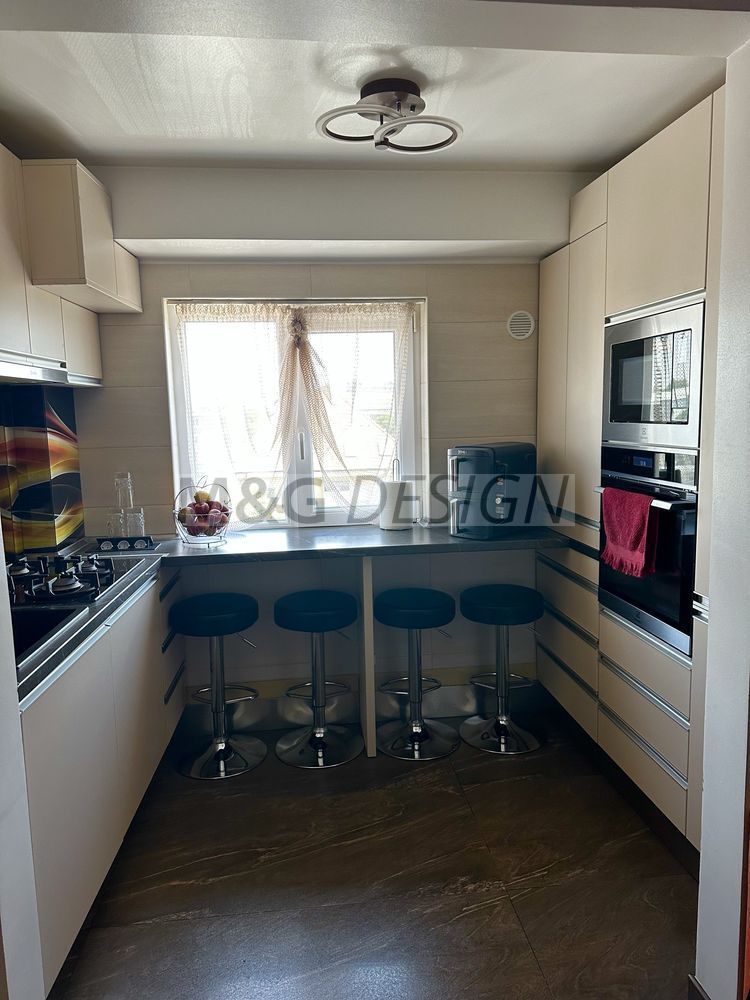 Apartament 2 camere Torontalului amenajat - Poză 2
