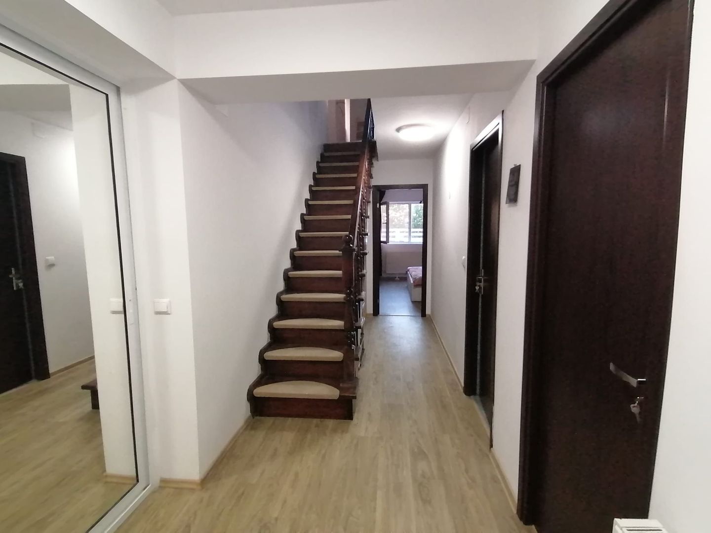 Casa din 2017 - Poză 3