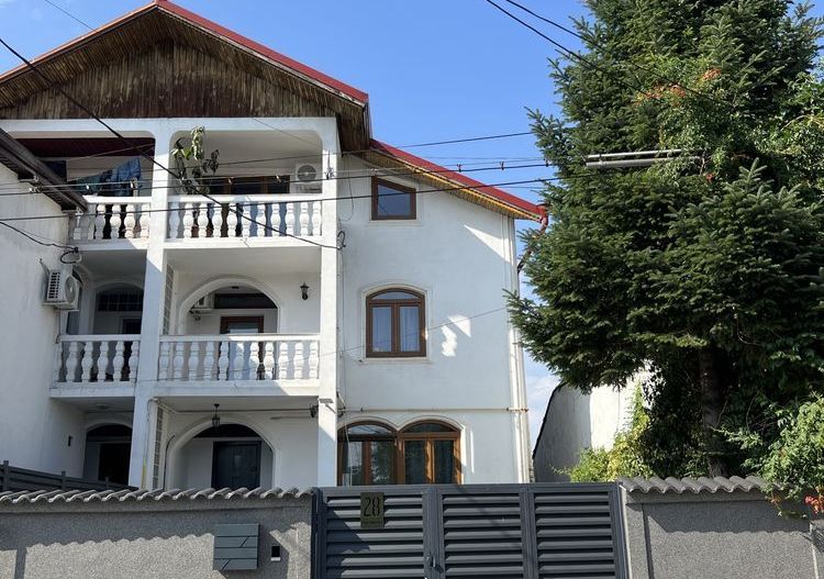 Inchriez apartament  40 mp,Bucuresti utilat ,renovat 15 min Pta Unirii - Poză 6