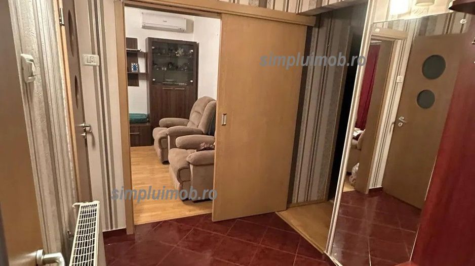 Decomandat 4 Camere Sector 3 Etaj Intermediar - Poză 13