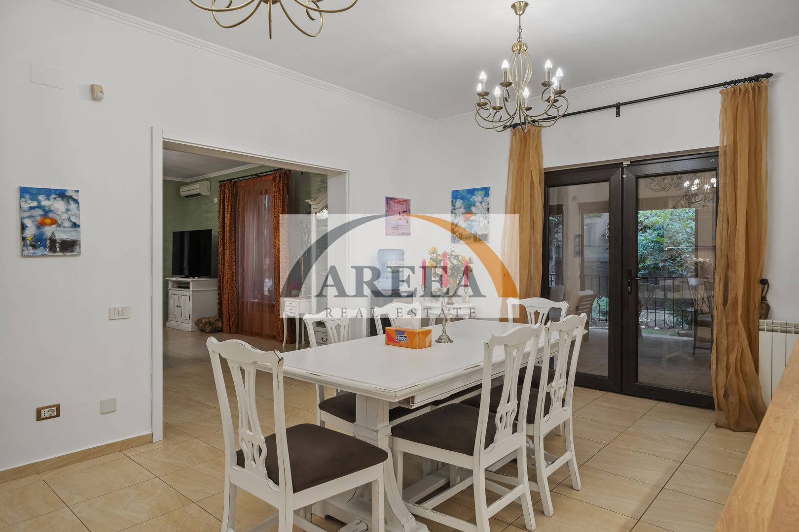 Vilă de închiriat în Pipera – Drumul Negru, ideal familie, curte mare - Poză 13