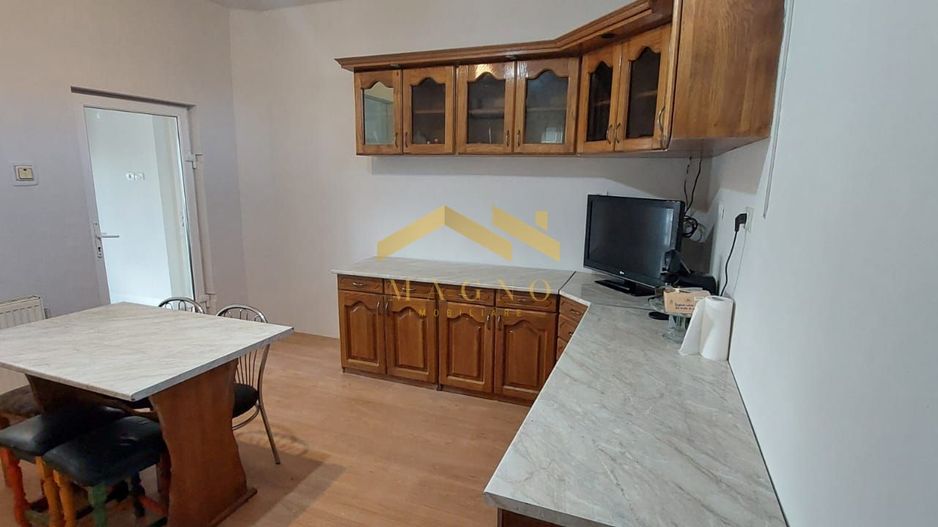 Casa de vanzare in Vladimirescu in zona primariei. - Poză 14