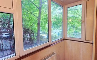 Apartament spațios cu 4 camere Crangasi - Poză 15