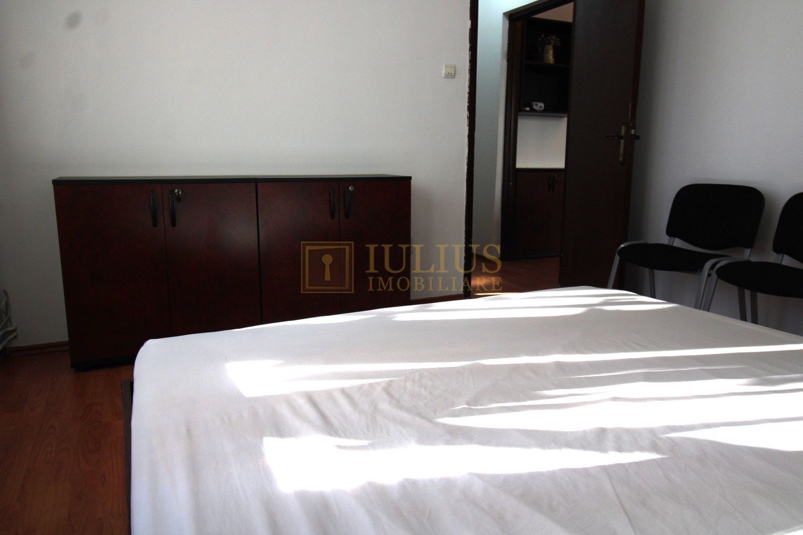 2 camere, Medicina, centrala proprie, ideal pentru studenti, familie, cuplu - Poză 4