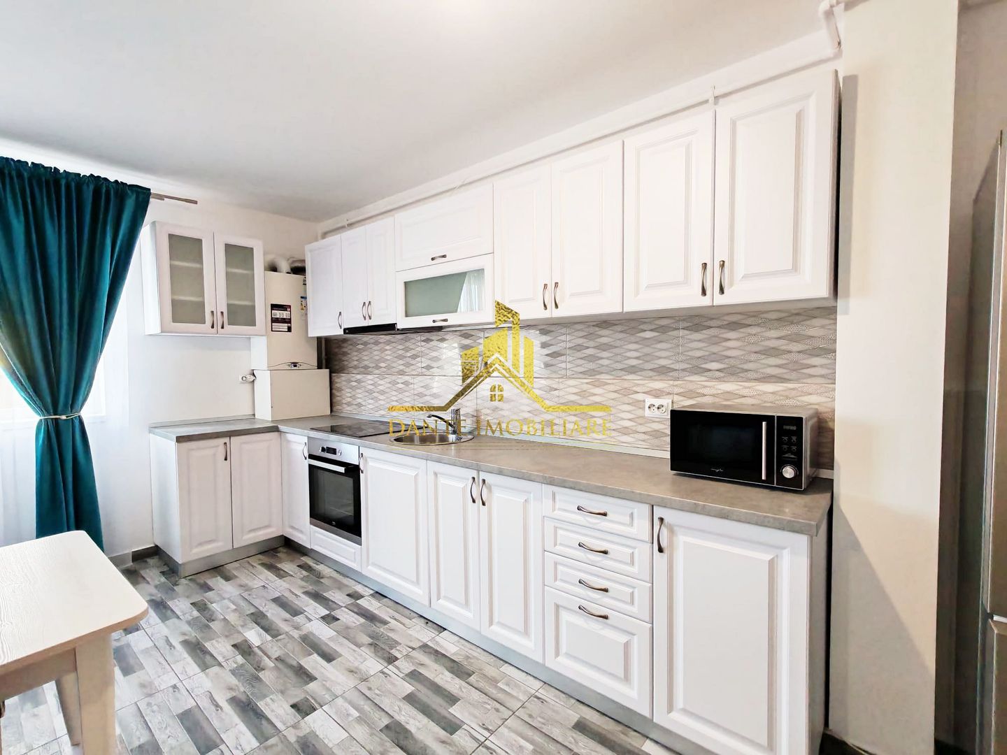 2 camere, spatios, modern, bloc nou, balcon, parcare, zona VIVO - Poză 12