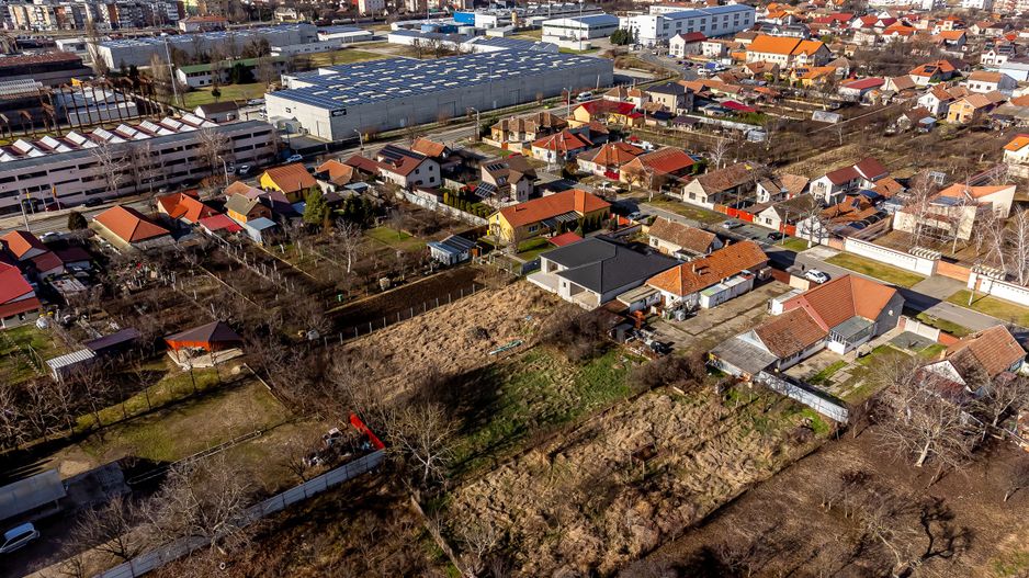 Vândut! Casă nouă cu teren generos Sânicolaul Mic - Poză 16