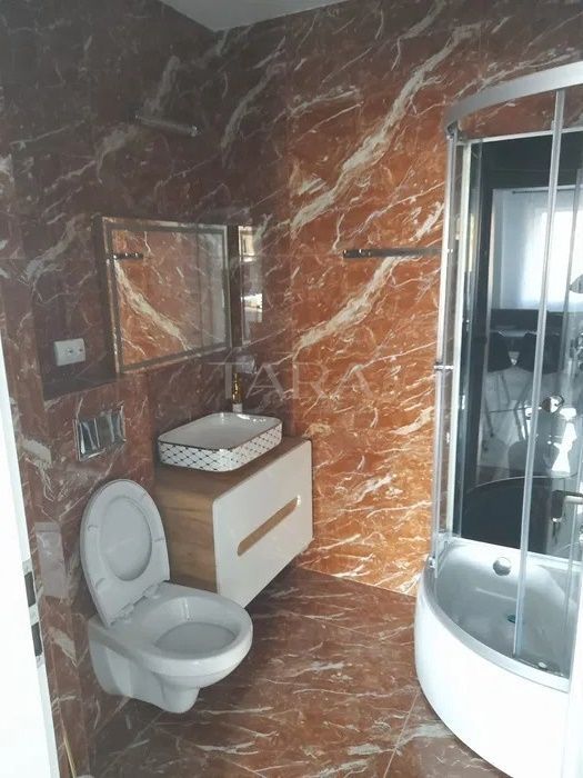 Apartament cu 3 camere in Floresti - Poză 7
