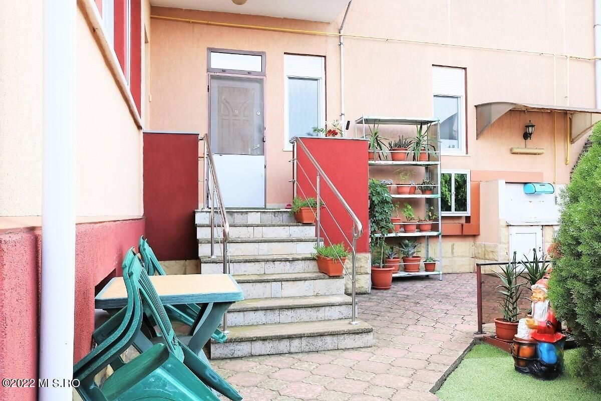 Ovidiu - Str. Nationala, Vila P+1E, teren 1094 mp, vedere la lac! - Poză 44