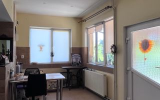 Casă cu 4 camere de vânzare | Parcelă de 700 mp | Sântandrei | Bihor - Poză 4