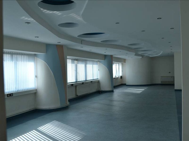 Hala de vanzare in zona Torontalului - Poză 4