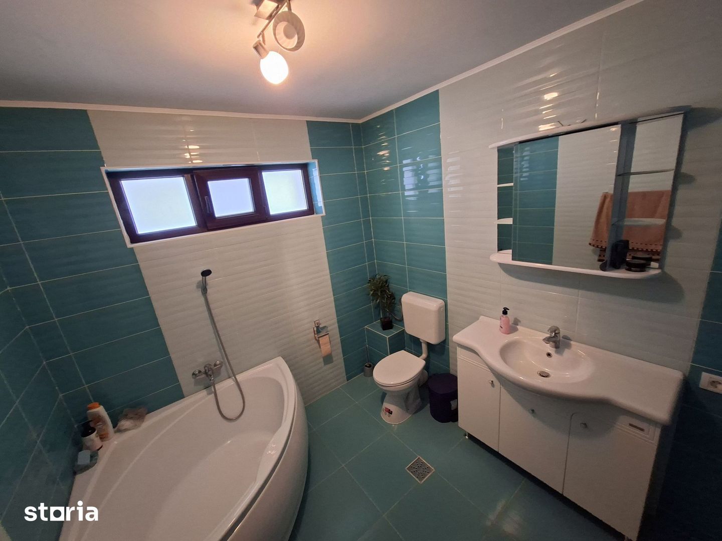 Casă de vânzare în Pipera - 5 camere, ideală pentru familie - Poză 11