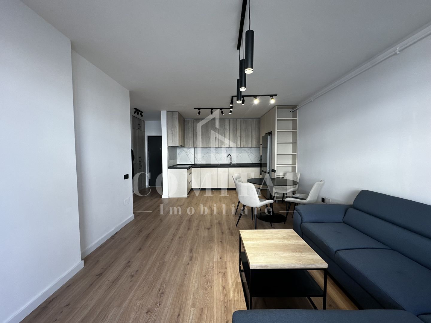 Apartament finisat modern | Etaj intermediar | Zona Eroilor-Floresti - Poză 4