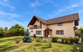 VILĂ 4 dormitoare, RENOVATĂ COMPLET 2026, Prundu, teren 937 mp - Poză 1