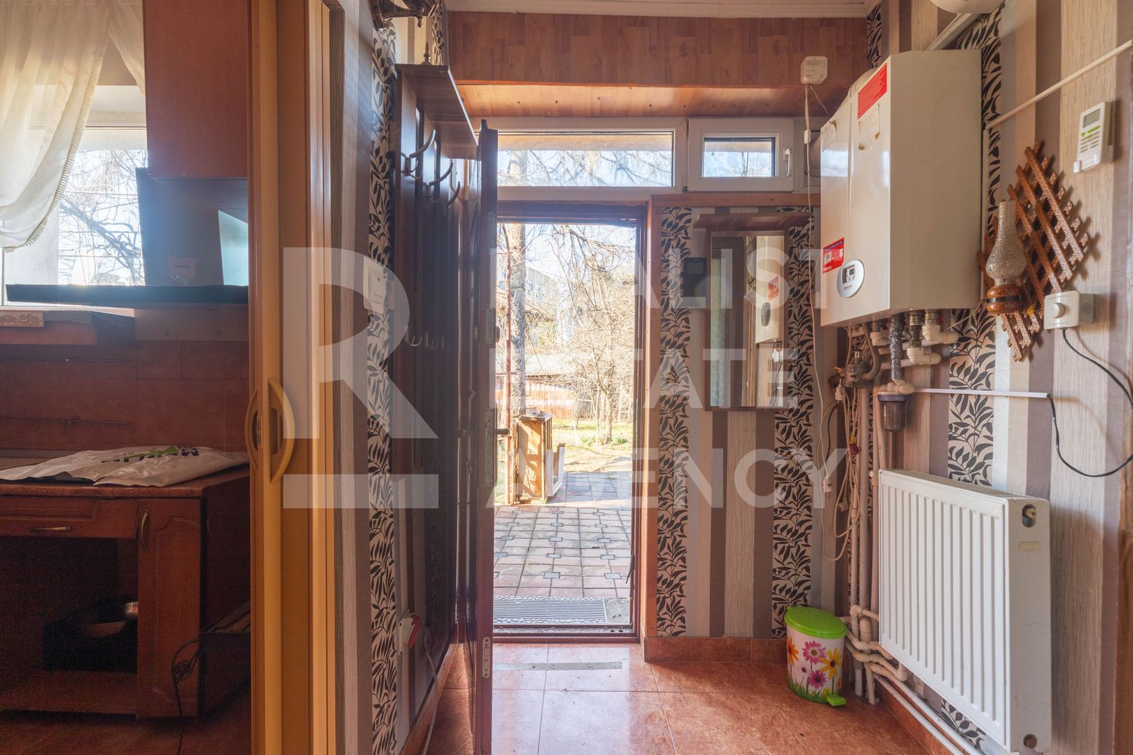 Vânzare, Vilă, 7 camere, zona Parcul Carol - Poză 20