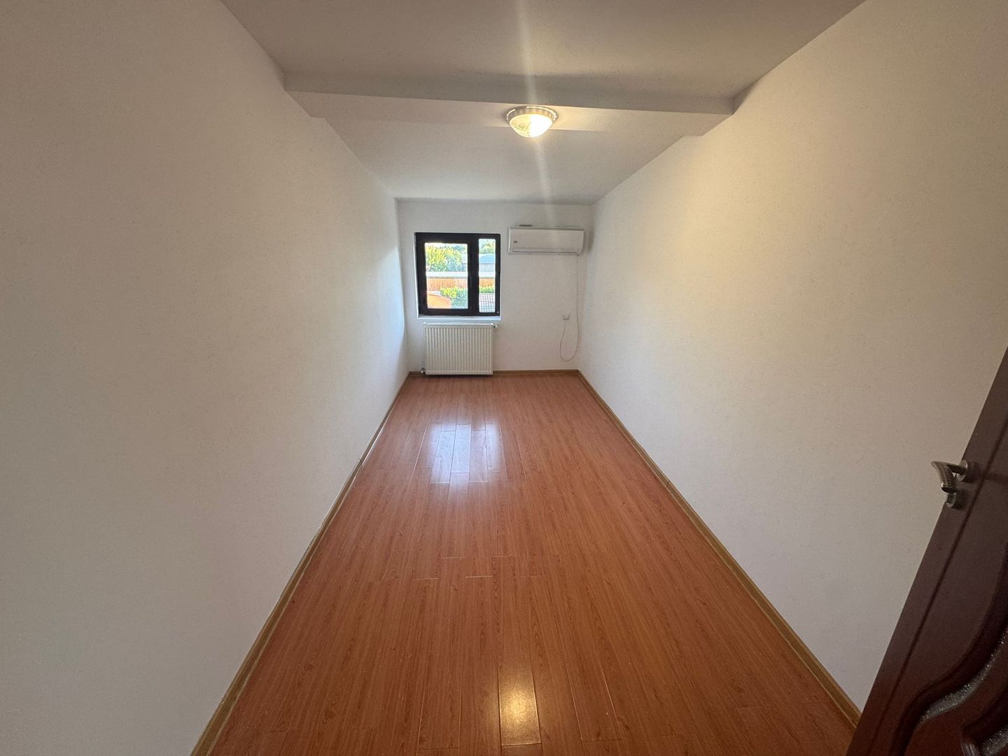 Casa de inchiriat Timpuri Noi 204 m - Poză 13