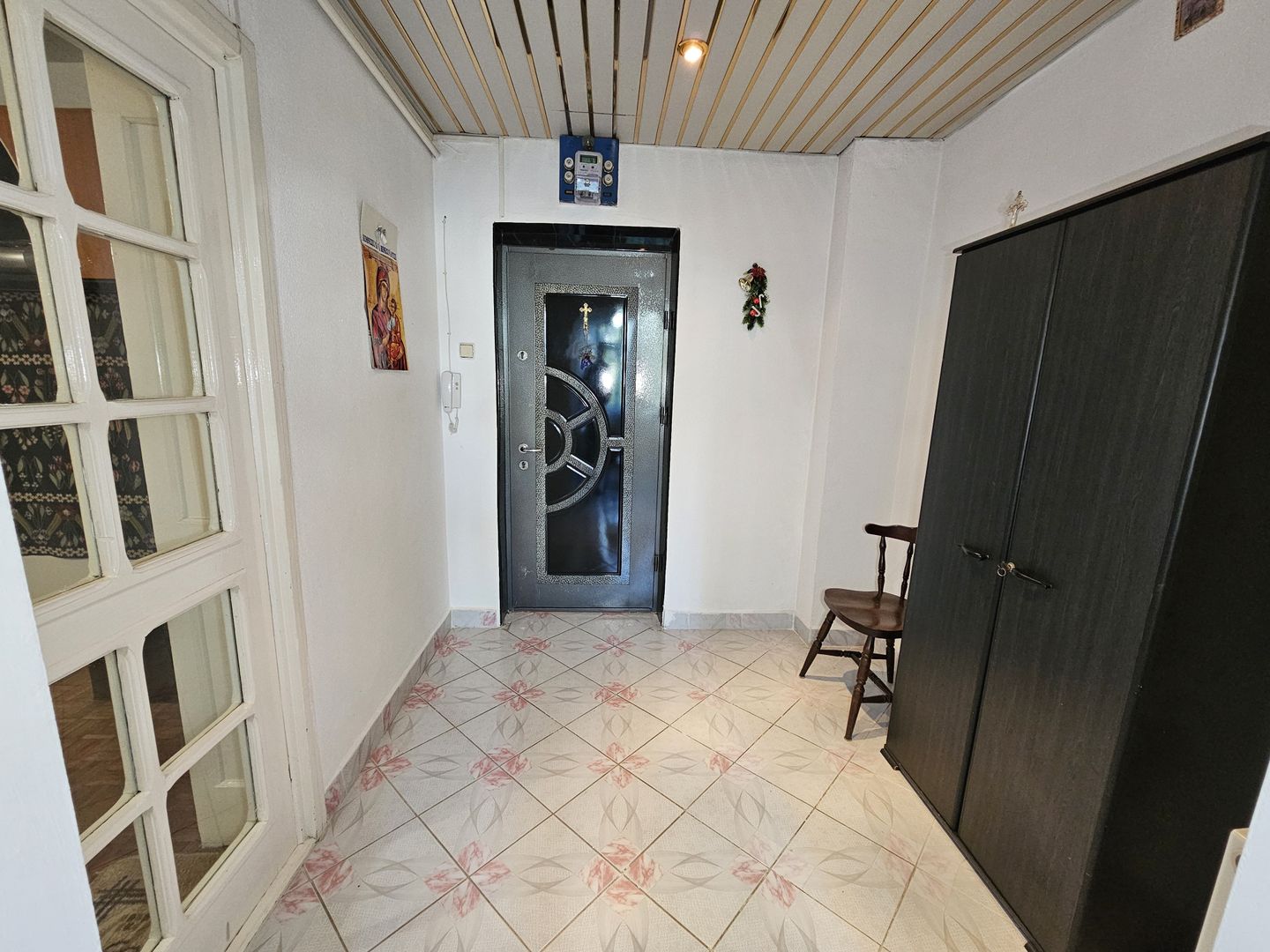 Inchiriez apartament cu 2 camere - Poză 2