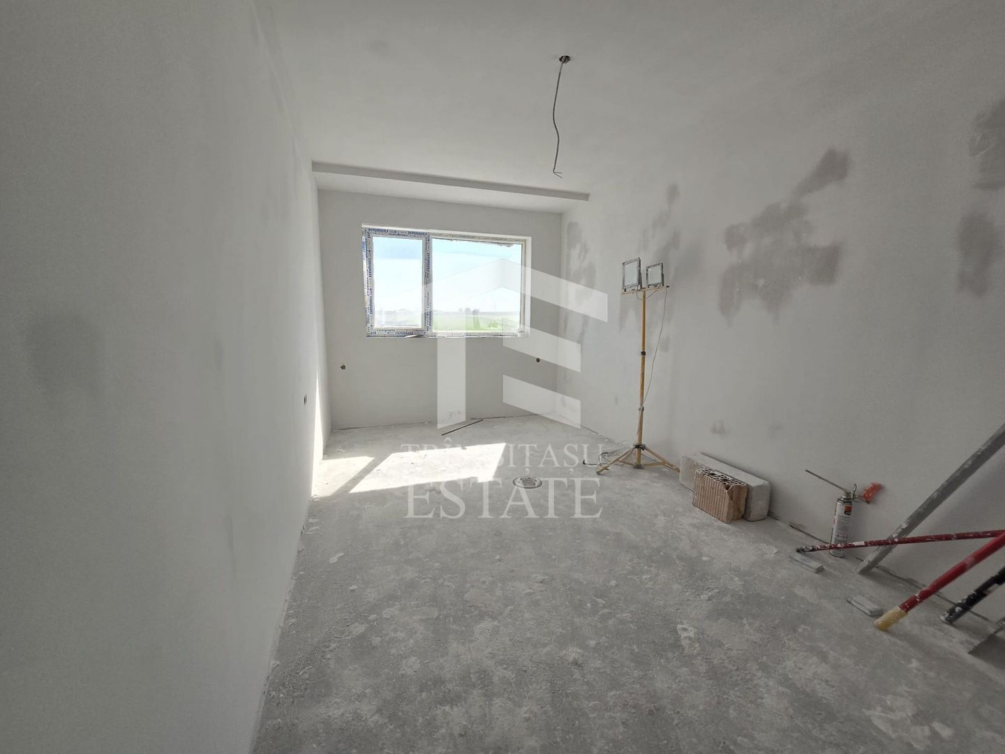 OVIDIU-POIANA- Vila tip duplex | terasa circulabila | gaz | curte - Poză 9