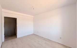 Apartament decomandat cu o camera si balcon | Giroc | Zone 2 - Poză 2