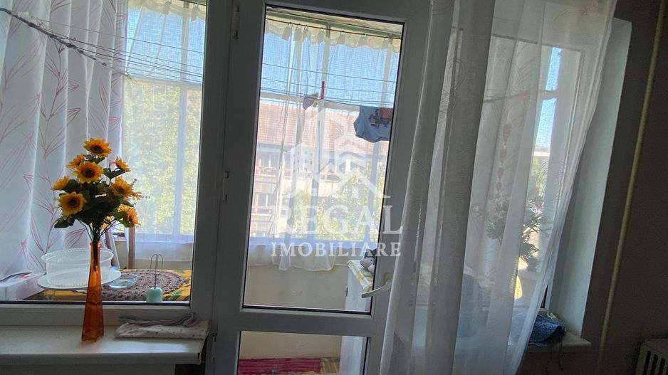 Apartament cu 2 camere semidecomandat Zona Micro 5/2 - Poză 7