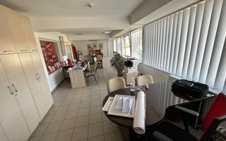 Pretabil grădiniță , clinica zona Lipovei - Poză 22