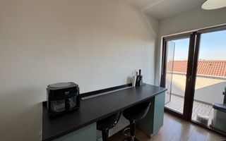 Apartament cu 2 camere in Sanpetru - Poză 7