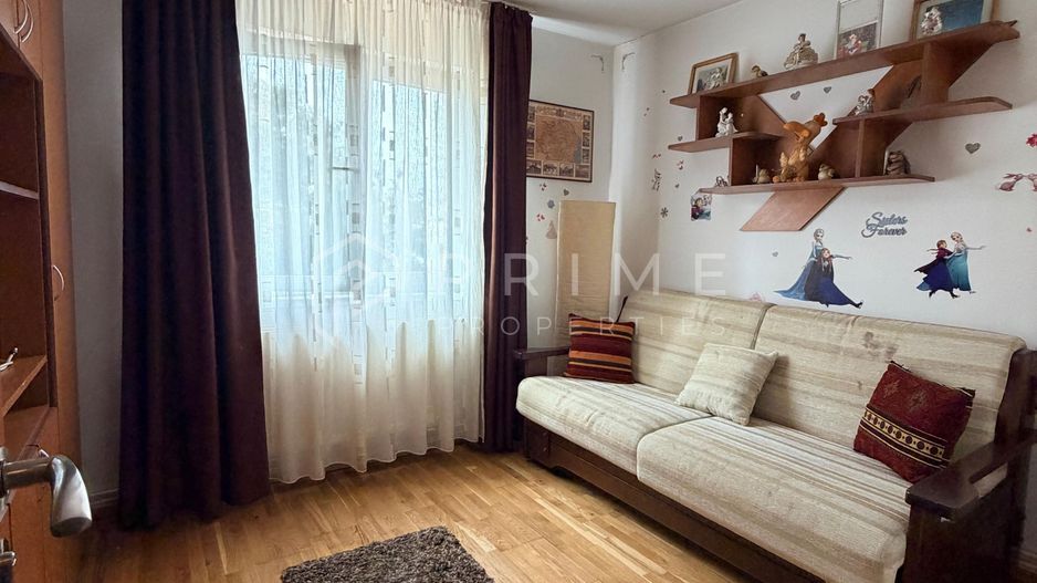 Apartament 2 camere, amenajat, decomandat, etaj 4- Dâmbu Pietros - Poză 1