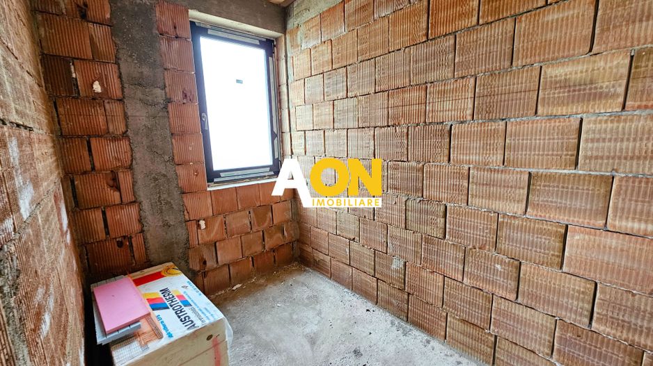 Casa semifinisata, 4 camere, 554 mp teren, Cetate - Poză 6