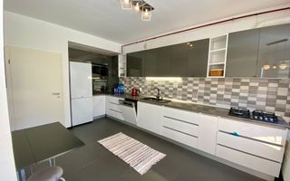 Casa PET FRIENDLY, tip duplex, Sanpetru, strada - Poză 9
