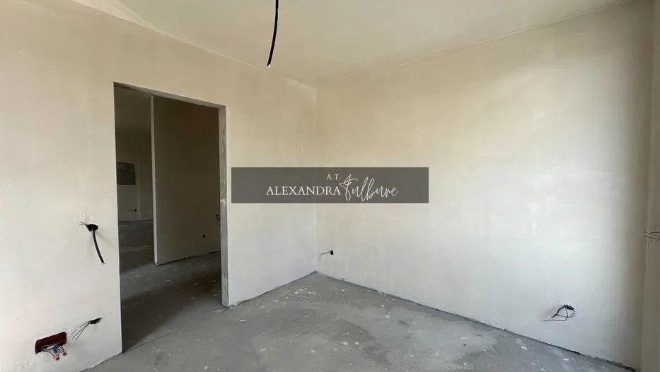 Apartament spatios | 2 camere | parcare | Campina - Poză 3