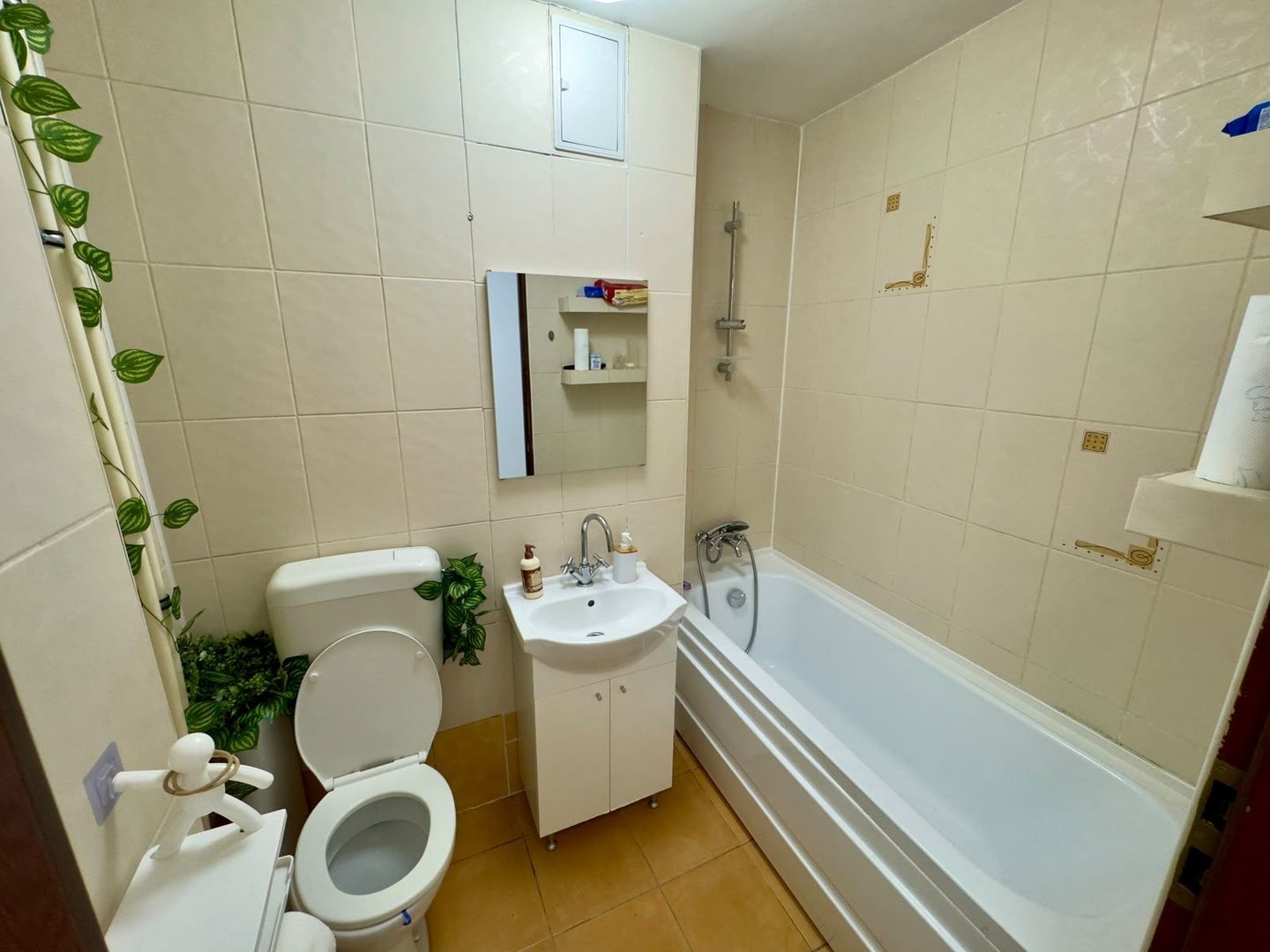 Apartament 2 camere | Decomandat | M. Lujerului | 1980 - Poză 7