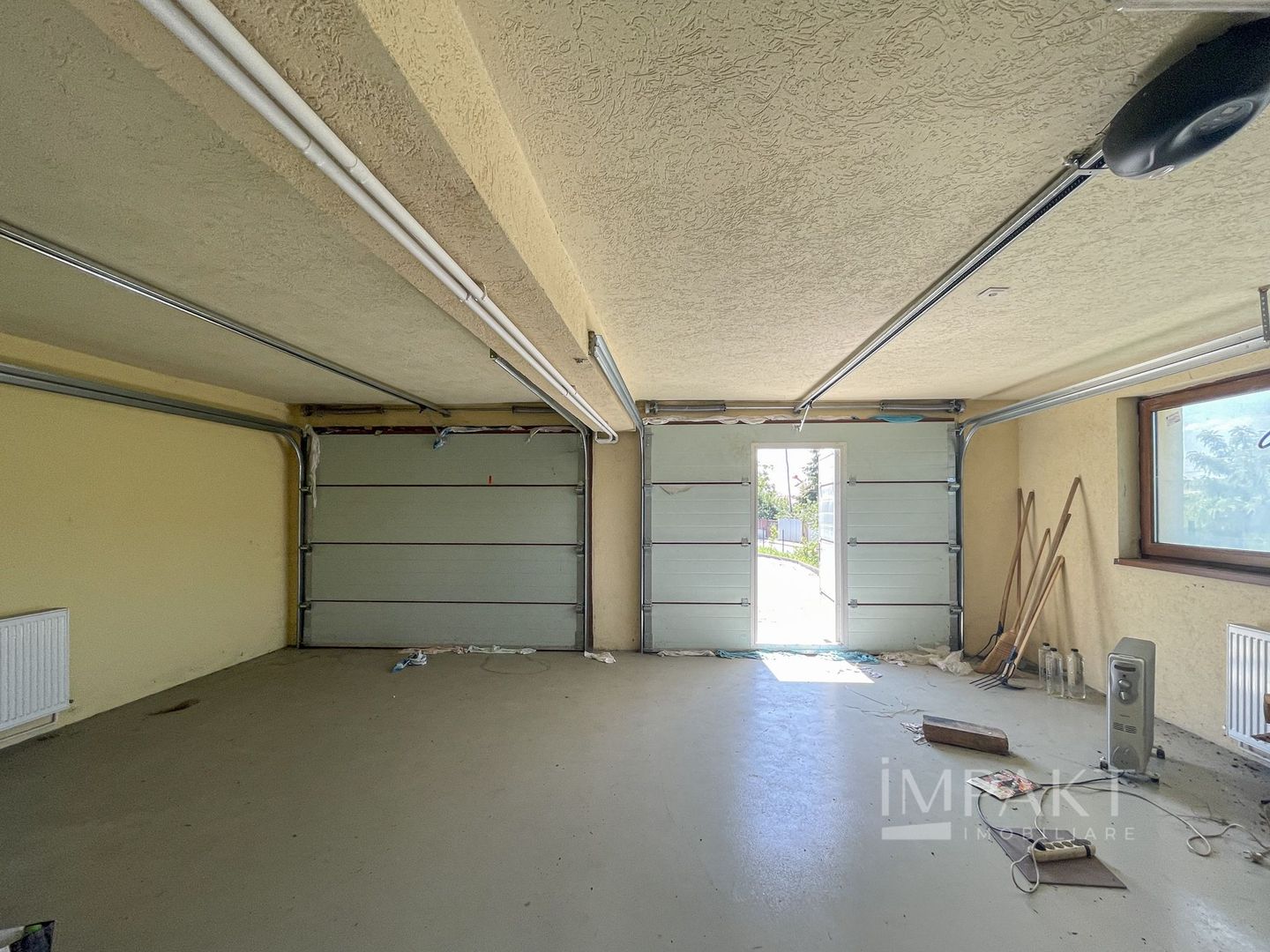 Casa individuala pe 3 niveluri pretabila pentru birouri, in cartierul Iris - Poză 16