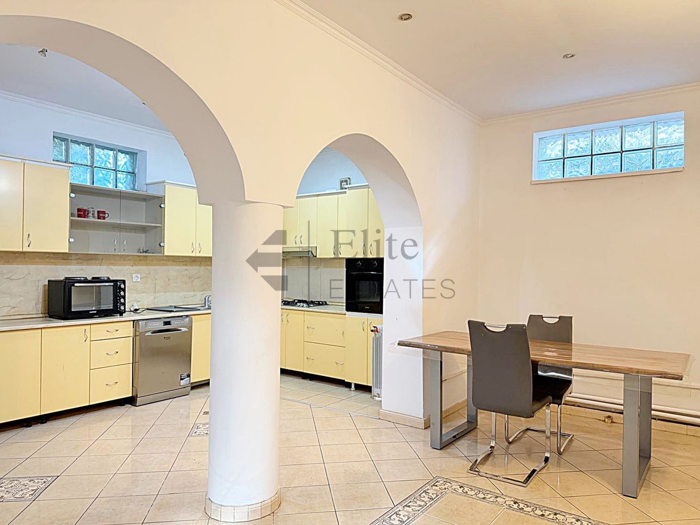 Birou ultracentral zona Republicii, Oradea - Poză 3