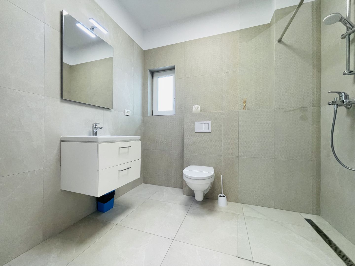 Spatiu comercial 3 incaperi, 55 mp | Curte proprie 50 mp | Parcare - Poză 8