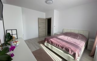 Duplex modern Șelimbăr cu panouri fotovoltaice – costuri minime la energie - Poză 9